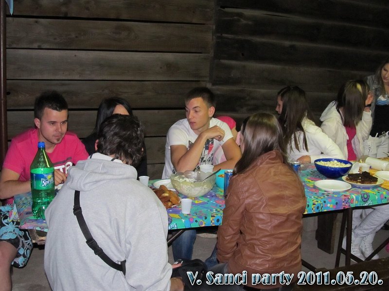 V. SanciParty 008.jpg
